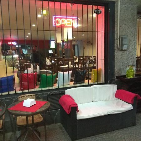 Petit Rivera Hotel Екстер'єр фото
